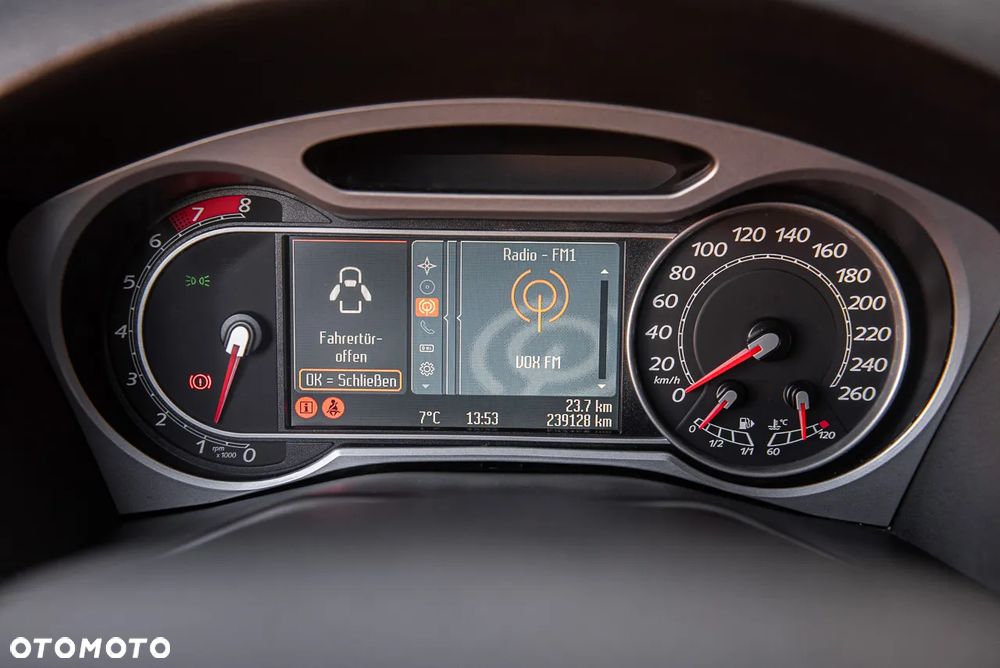 Ford Mondeo 2.5 Black Magic - 19