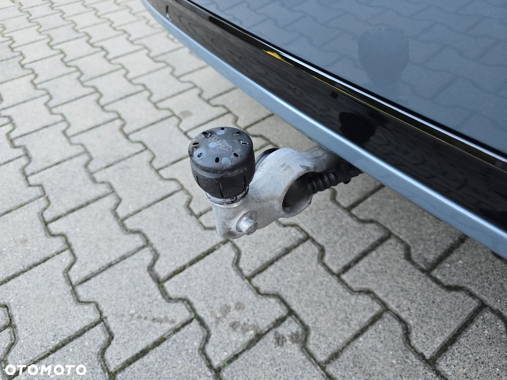 Volvo XC 90 T8 AWD Plug-In Hybrid Ultimate Dark 7os - 40