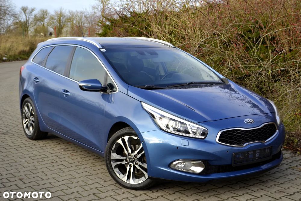 Kia Ceed - 1