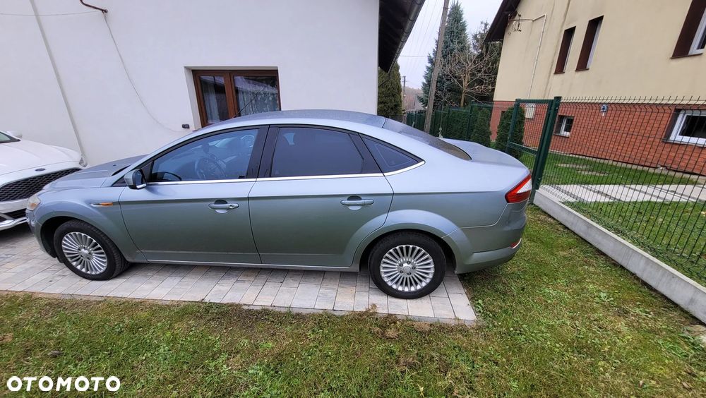 Ford Mondeo - 1