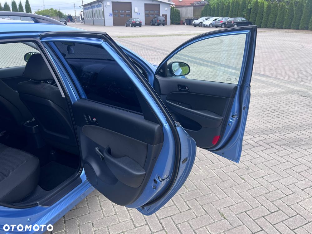 Hyundai i30 1.4 Blue Classic - 24