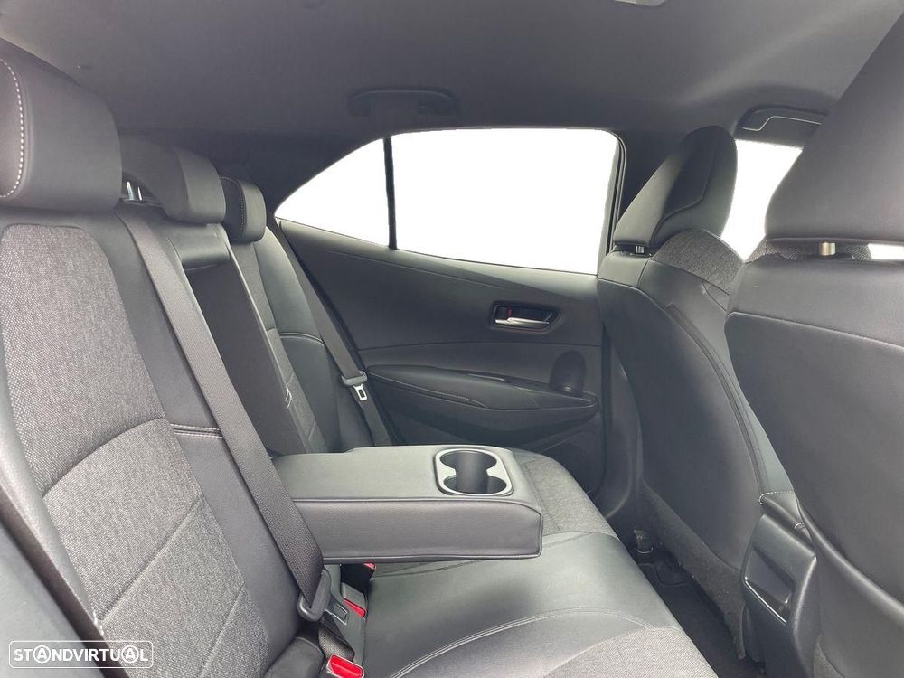 Toyota Corolla Touring Sports 2.0 Hybrid Comfort+P.Sport - 7