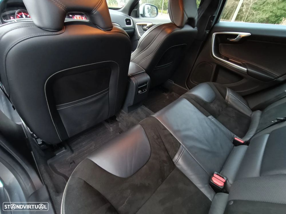Volvo V60 D3 Geartronic R-Design - 14