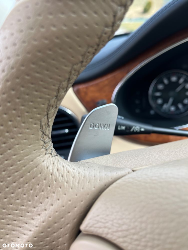 Mercedes-Benz CLS 63 AMG 7G-TRONIC - 34