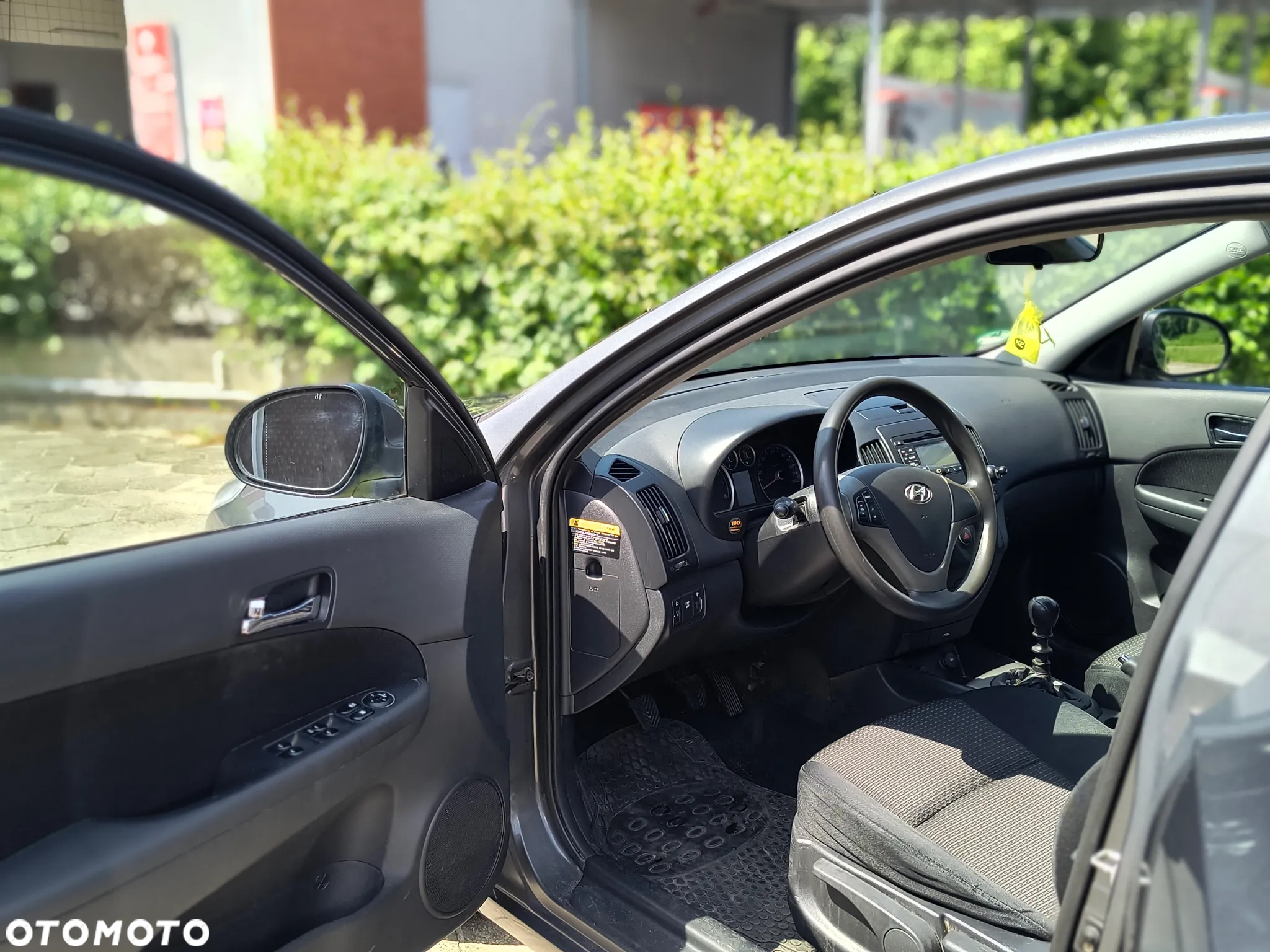 Hyundai i30 1.6 Comfort - 10