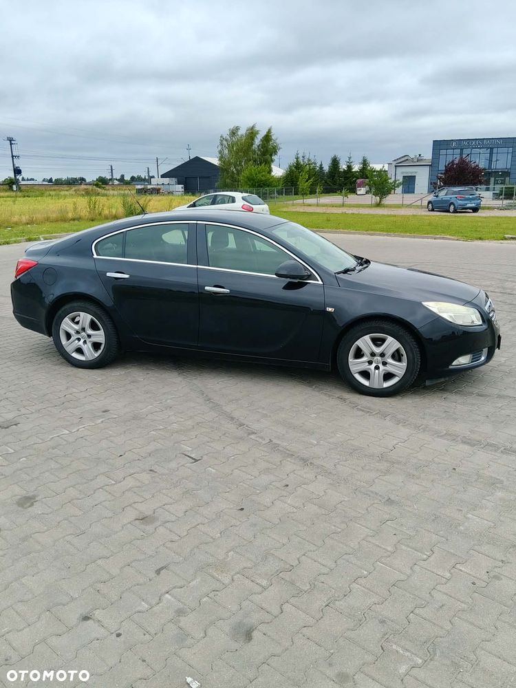 Opel Insignia - 2