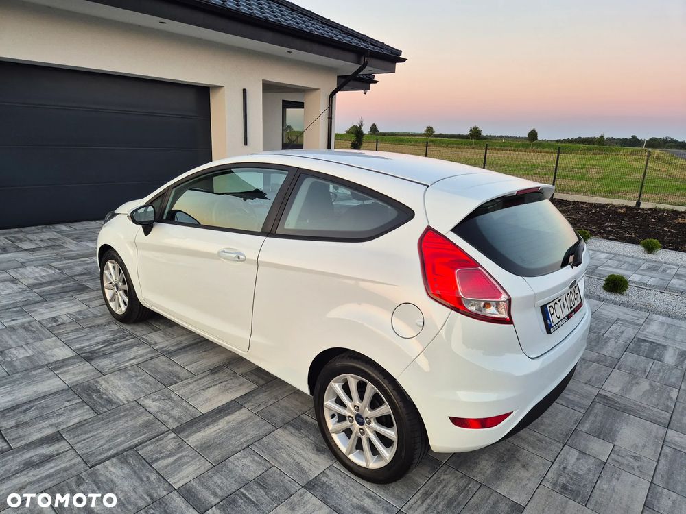 Ford Fiesta 1.25 Celebration - 20