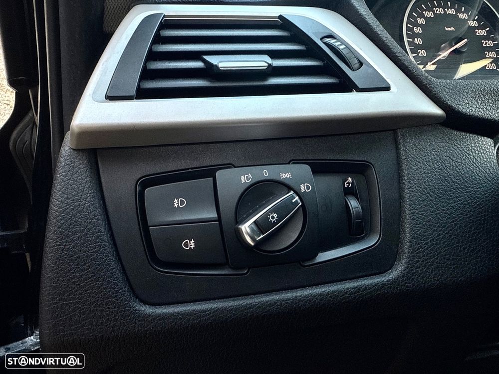 BMW 318 d Touring Advantage Auto - 20