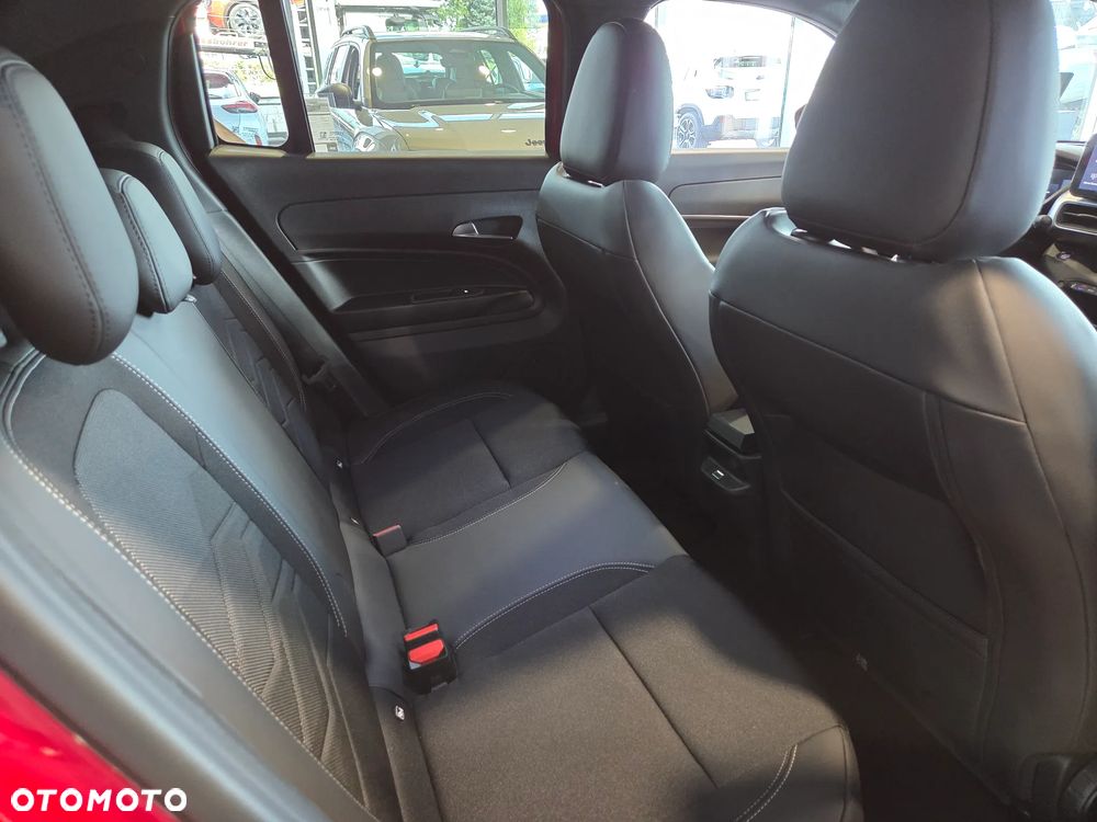 Jeep Avenger 1.2 T3 mHEV Summit eDCT6 - 14