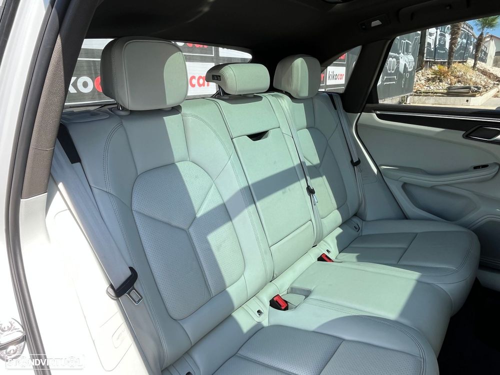 Porsche Macan 2.0T - 57