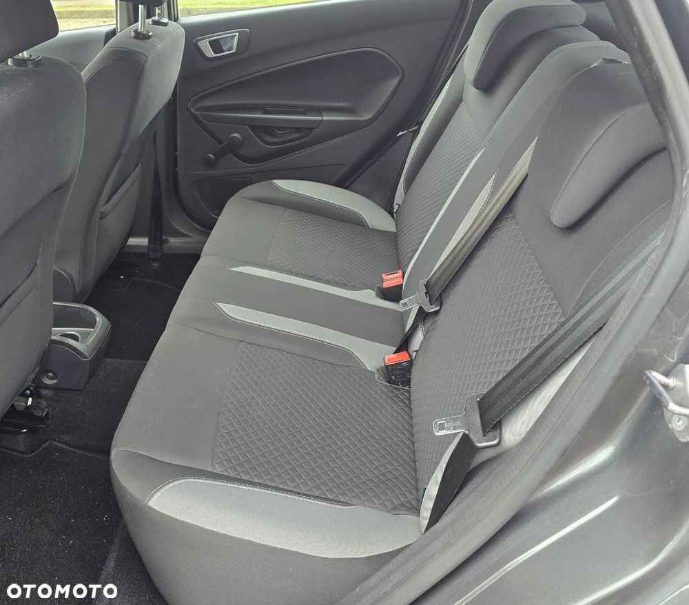 Ford Fiesta 1.25 Ambiente - 27