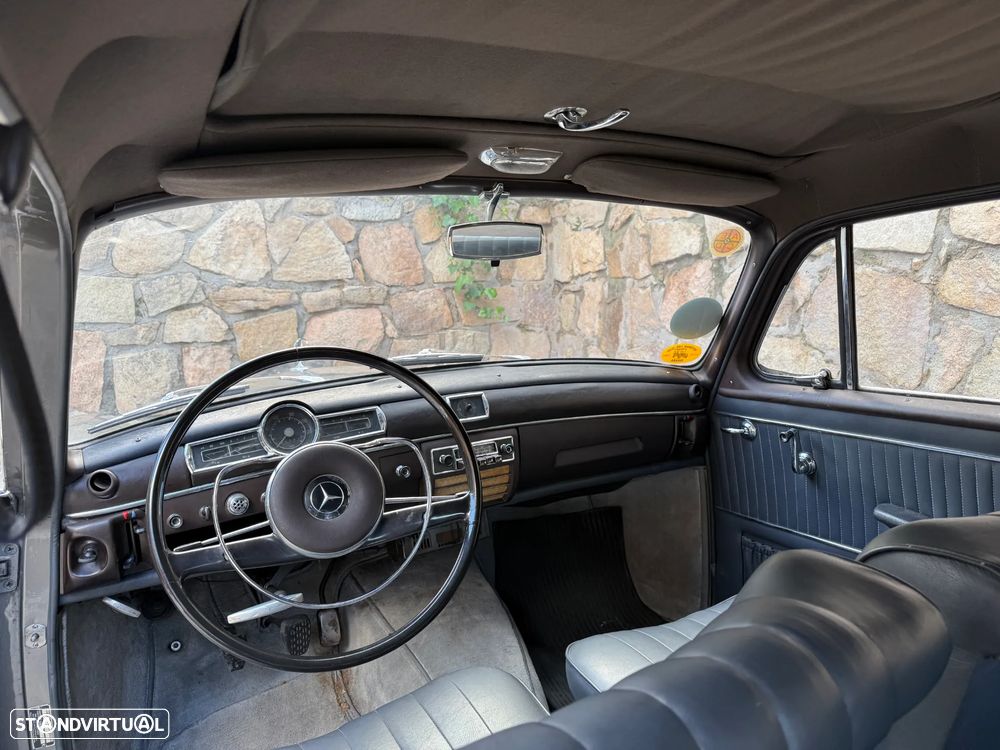 Mercedes-Benz MB180 - 13