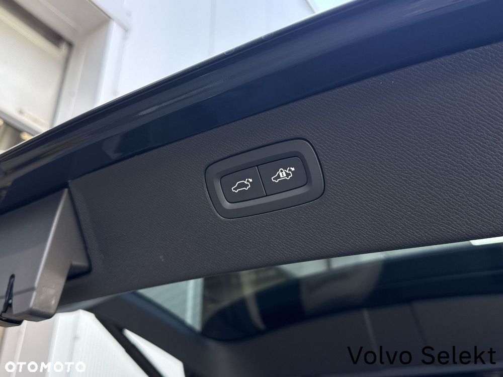 Volvo XC 90 - 19
