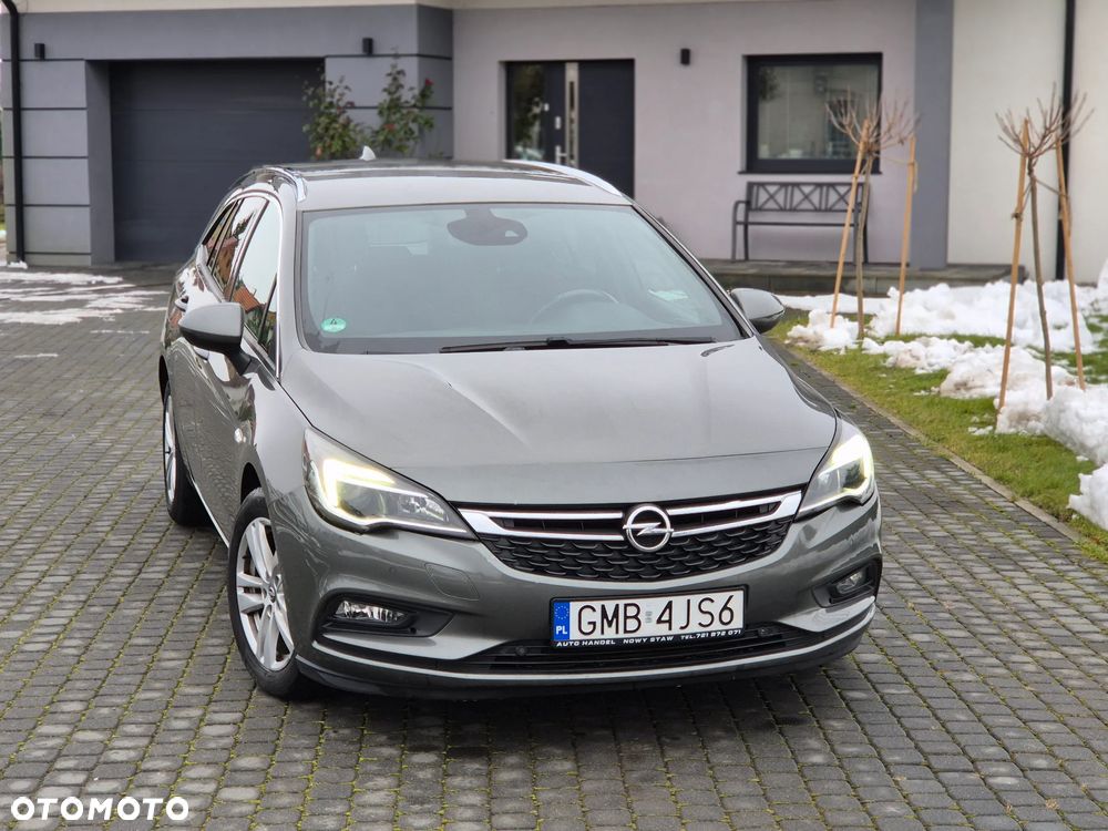 Opel Astra 1.6 D (CDTI) Start/Stop Innovation - 28