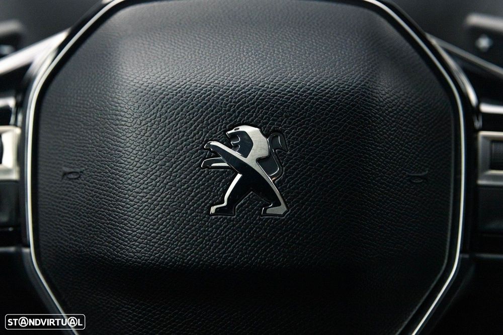 Peugeot 5008 1.5 BlueHDi Allure EAT8 - 29