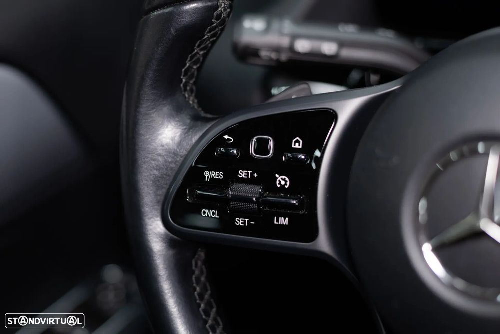 Mercedes-Benz GLA 180 d Business Solutions - 24