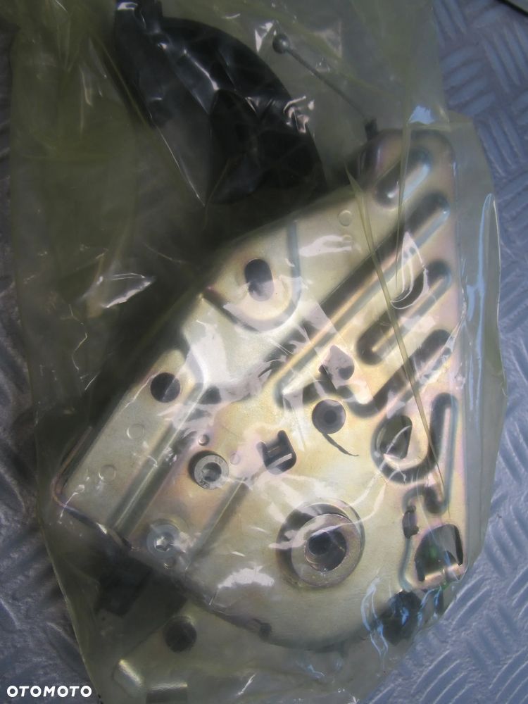 dżwignia 2044201584 - 2