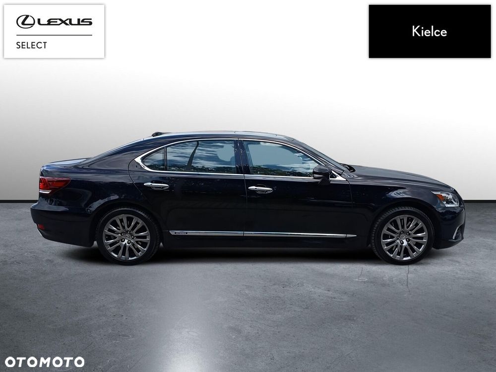 Lexus LS - 7