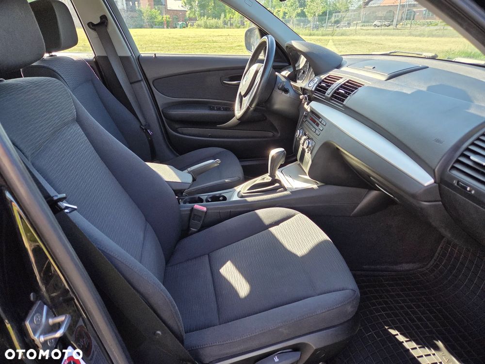 BMW Seria 1 116i - 15
