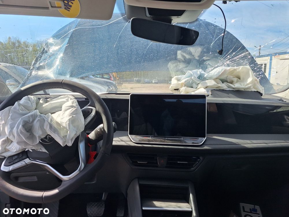 Volkswagen Tiguan 1.5 eTSI R-Line DSG - 9