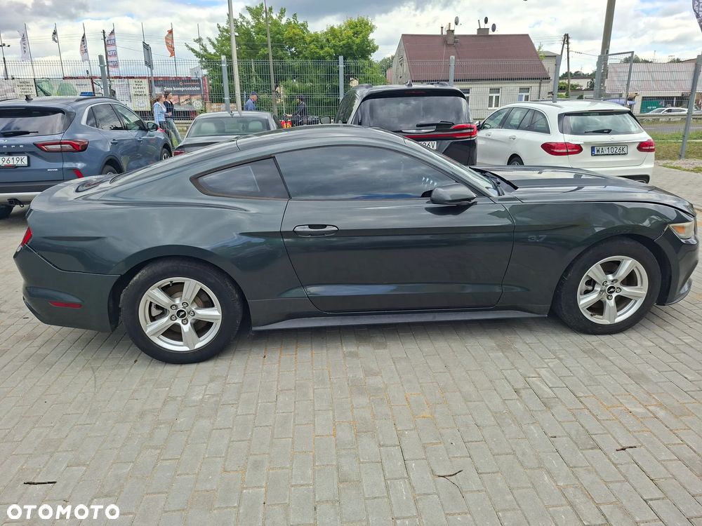 Ford Mustang 3.7 V6 Premium - 8