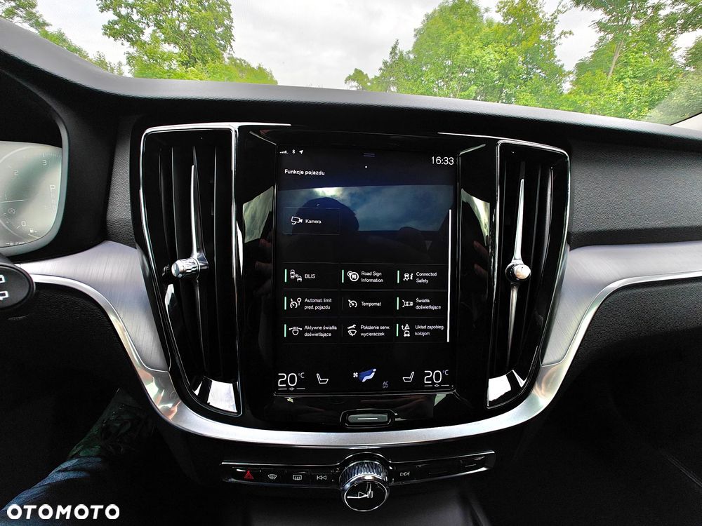 Volvo V60 D4 Geartronic Momentum Pro - 20