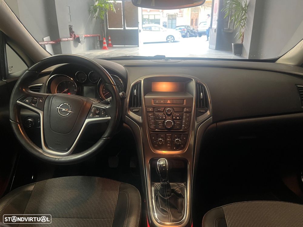 Opel Astra Sports Tourer 1.7 CDTi Cosmo S/S - 18