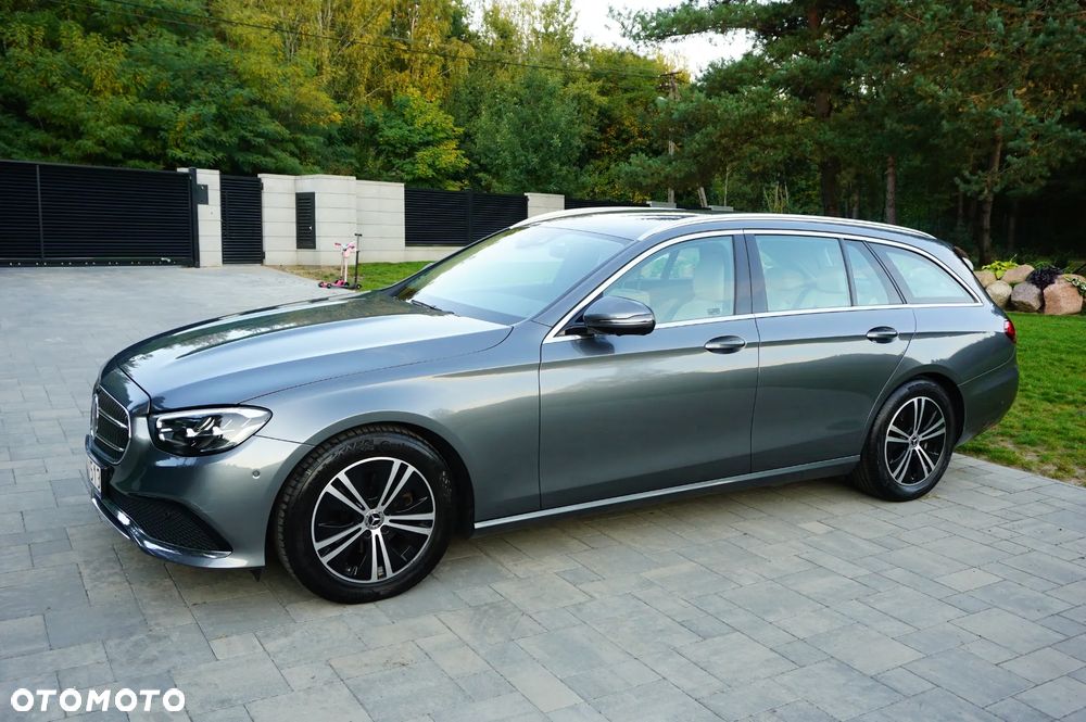 Mercedes-Benz Klasa E 220 d Avantgarde - 10