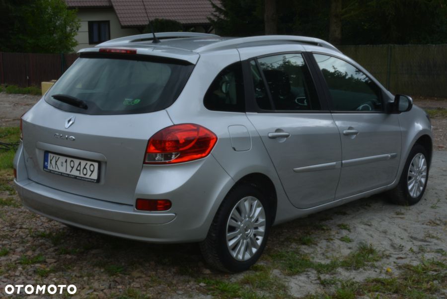 Renault Clio 1.2 16V 75 Expression - 3