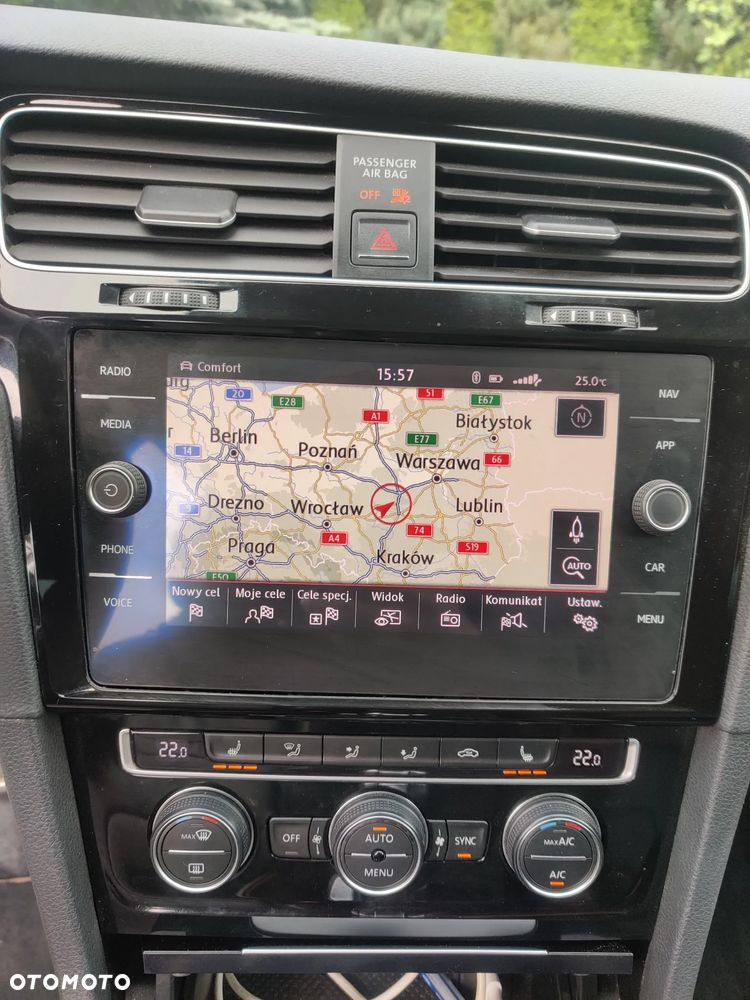 Volkswagen Golf GTI 2.0 TSI OPF DSG Performance - 22