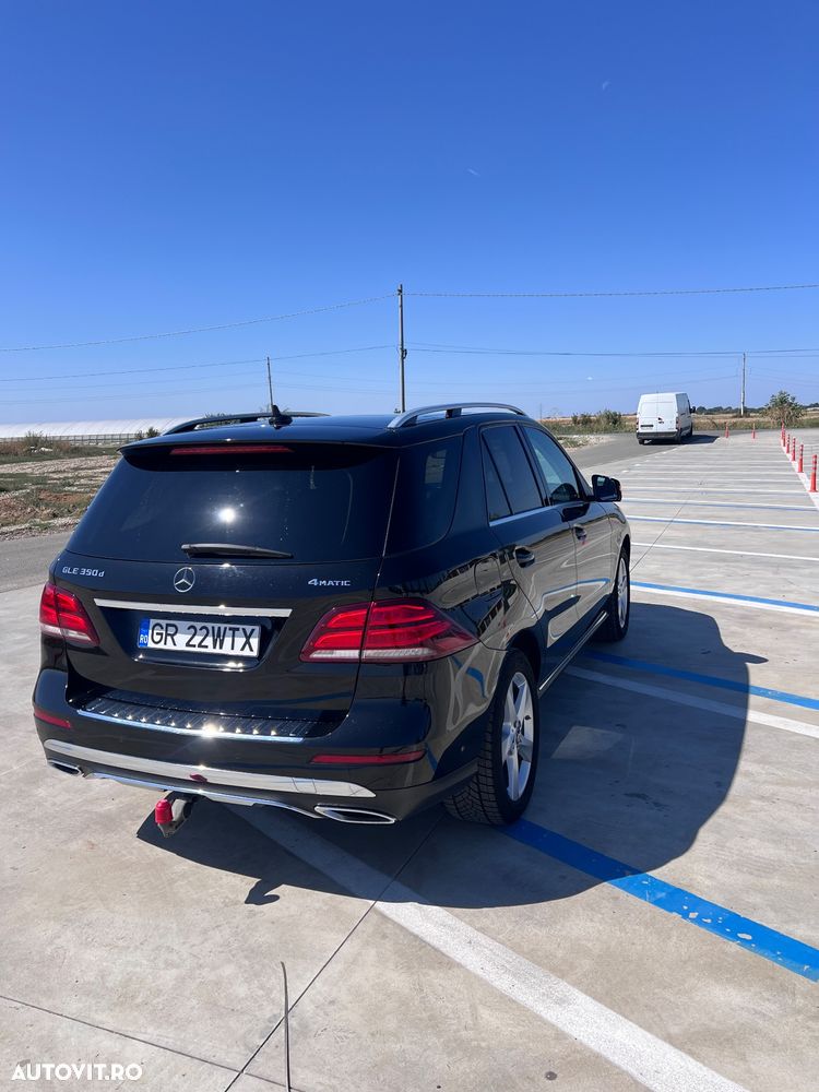 Mercedes-Benz GLE 350 d 4MATIC - 12