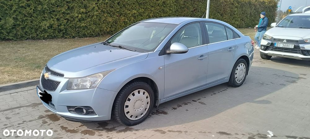Chevrolet Cruze - 3