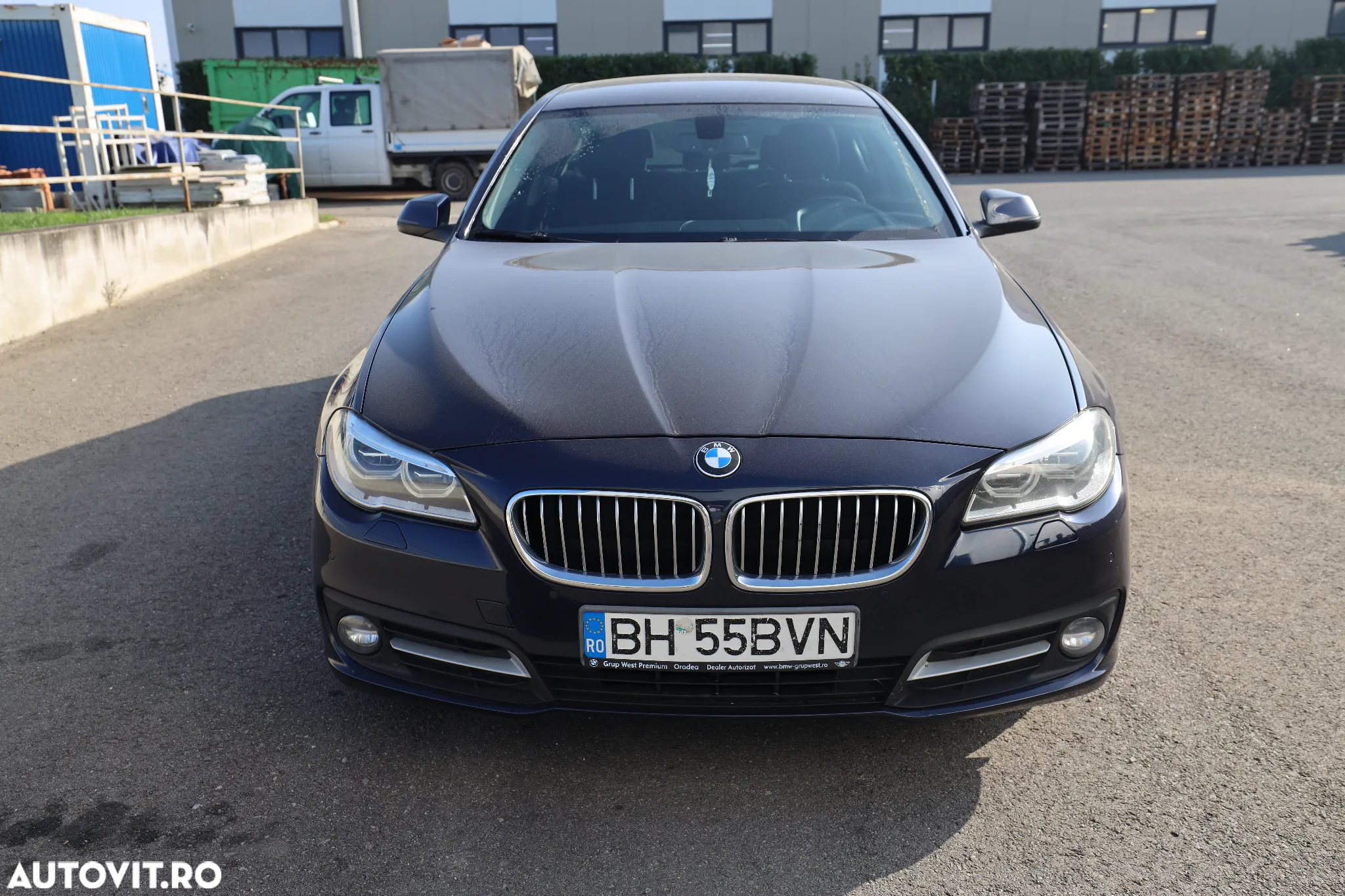 BMW Seria 5 520d xDrive AT - 5