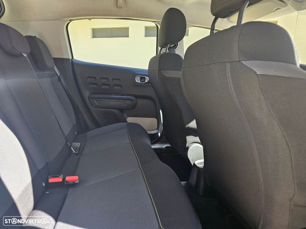 Citroën C3 1.2 PureTech Shine - 12