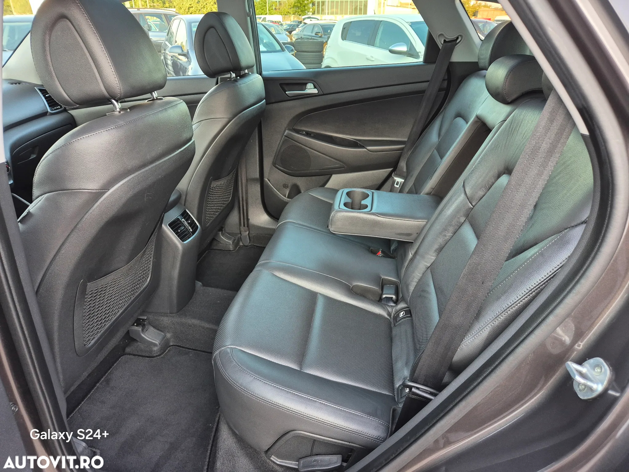 Hyundai Tucson 2.0 CRDI 4WD 6AT Luxury Pack+ - 25