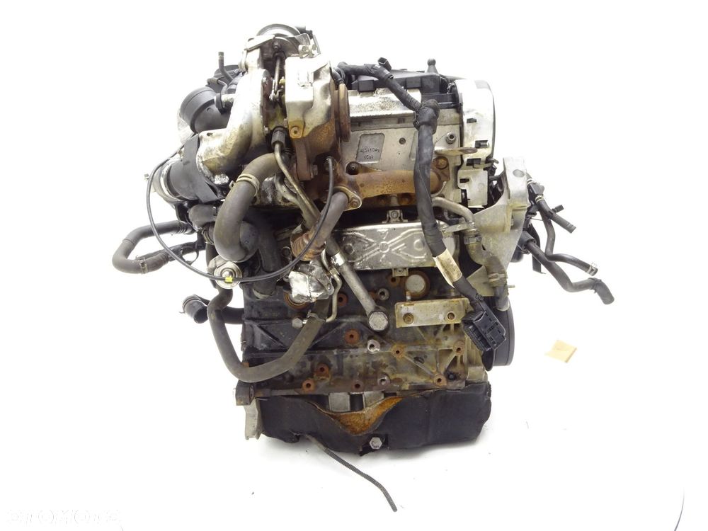 Silnik kompletny cfg cfgc vw seat skoda pompa cfg audi q3 8u 2.0 tdi - 8