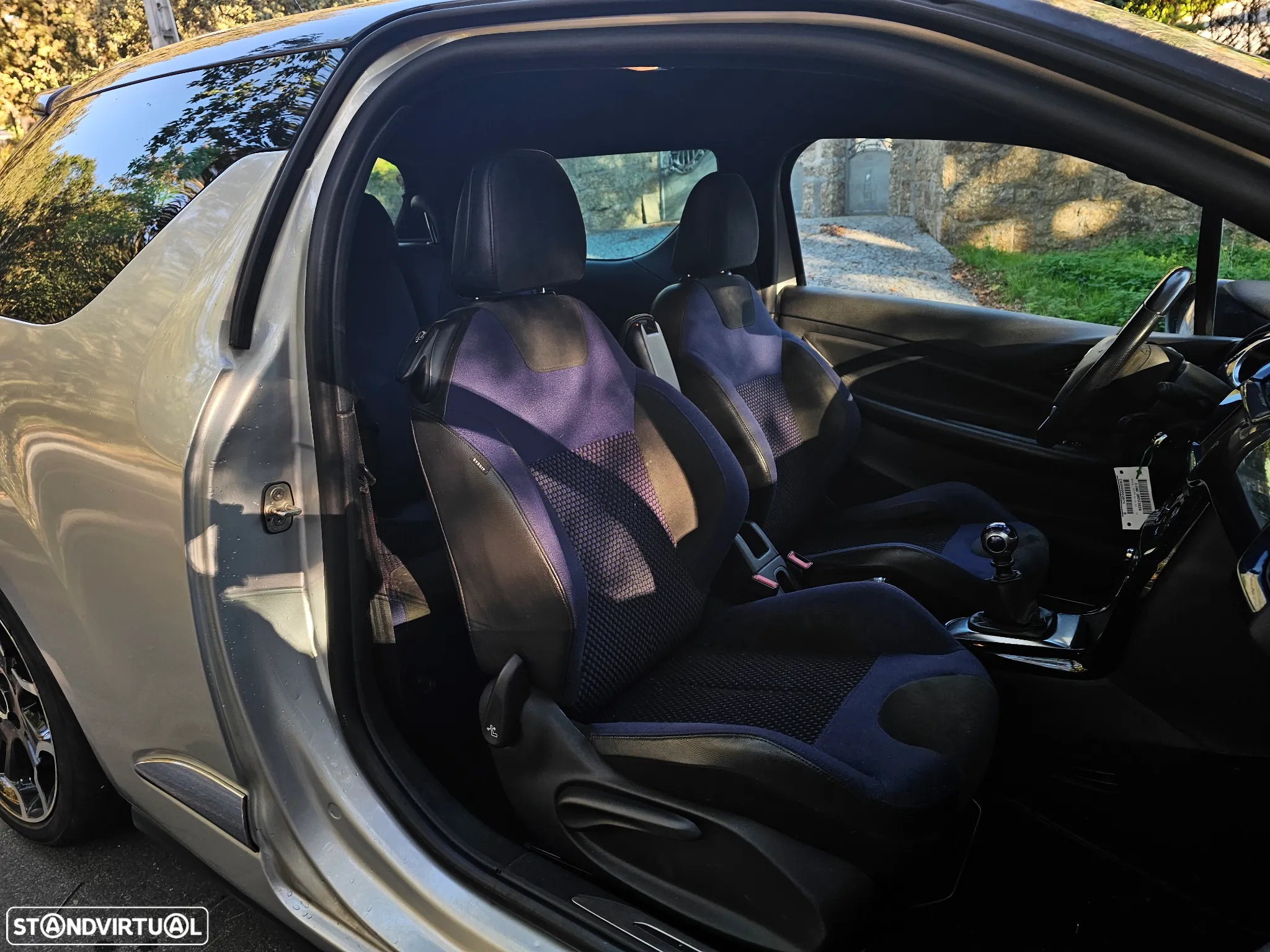 Citroën DS3 1.6 e-HDi Airdream Sport Chic - 11