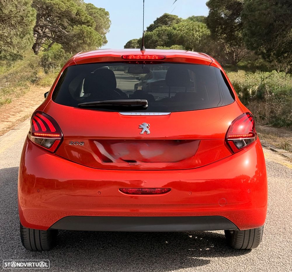Peugeot 208 1.2 PureTech Allure - 5