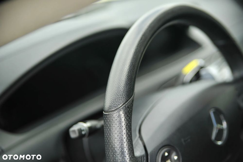 Mercedes-Benz CL 63 AMG 7G-TRONIC - 29