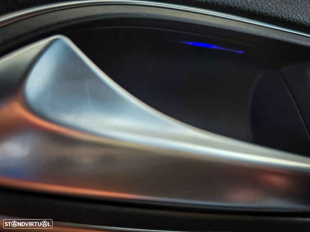 Mercedes-Benz CLA 200 d 7G-DCT AMG Line - 39