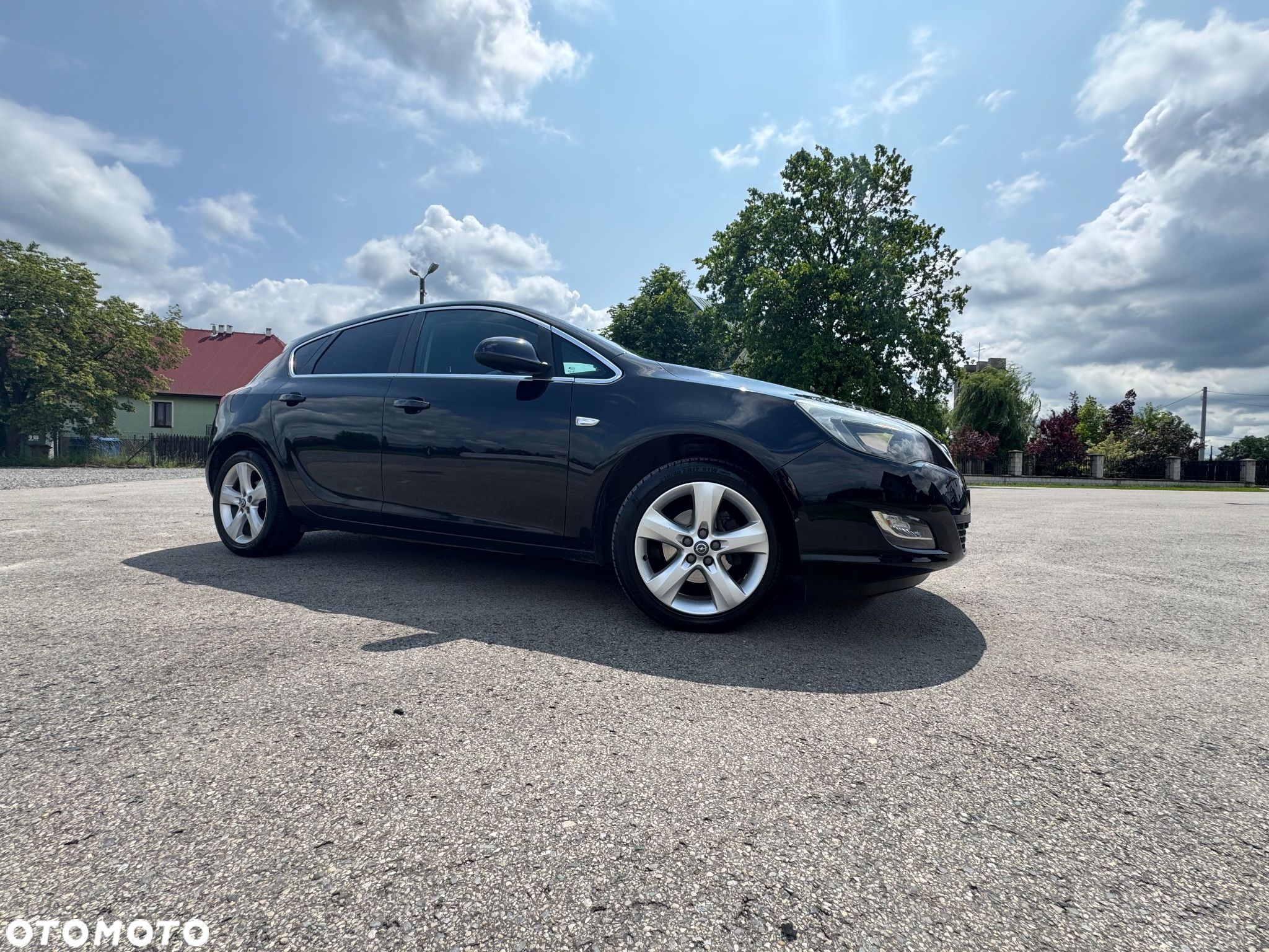 Opel Astra IV 1.4 T Cosmo - 1