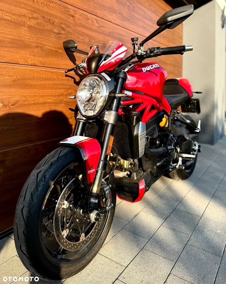 Ducati Monster - 11