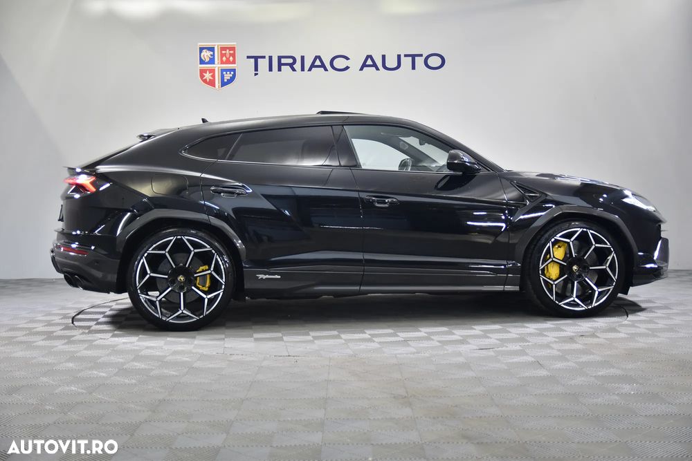 Lamborghini URUS - 6