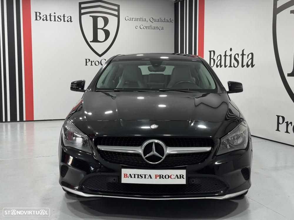 Mercedes-Benz CLA 180 d Shooting Brake Urban - 3