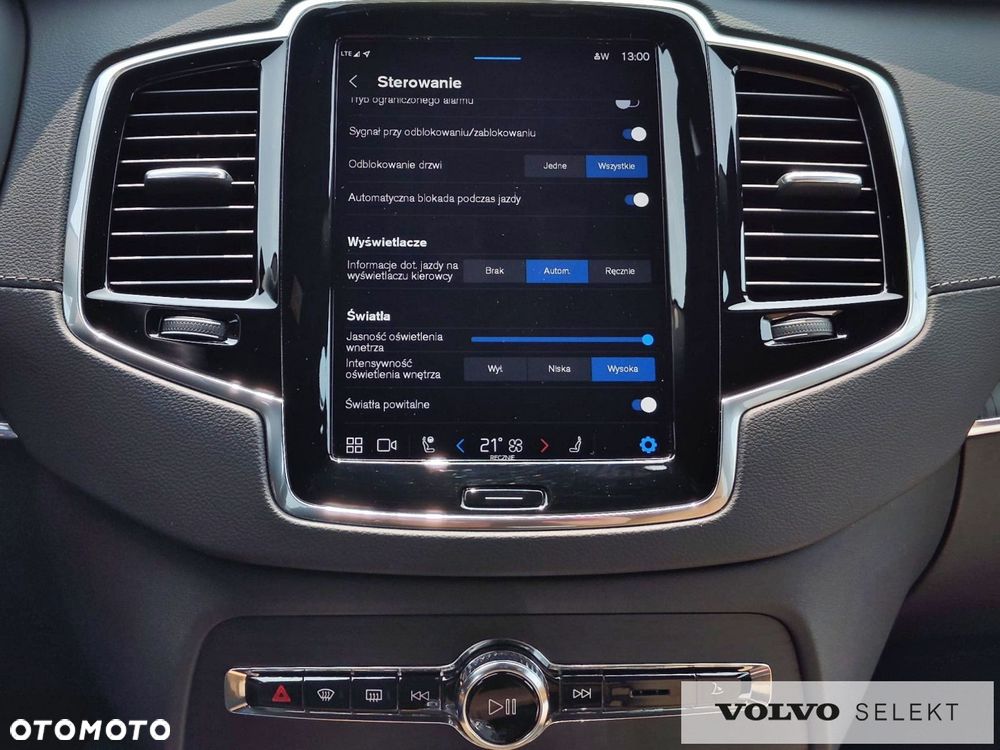 Volvo XC 90 - 30