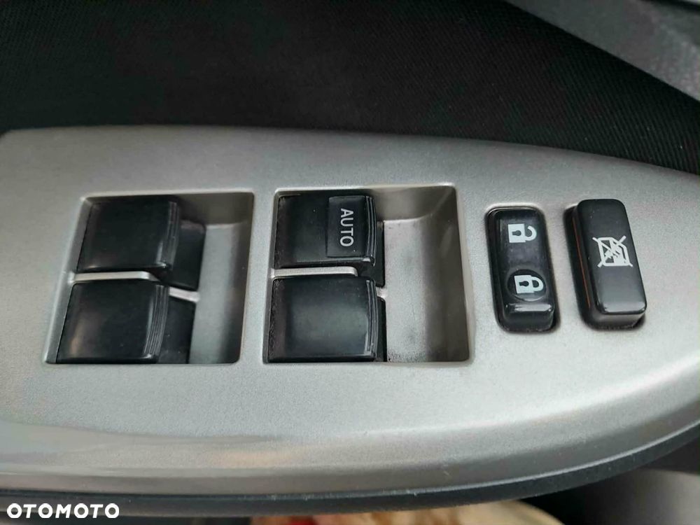 Toyota Corolla 1.6 VVT-i Prestige - 18