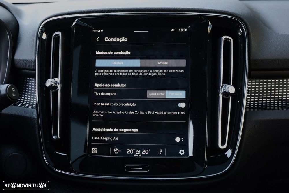 Volvo XC 40 Recharge Twin Pro - 28