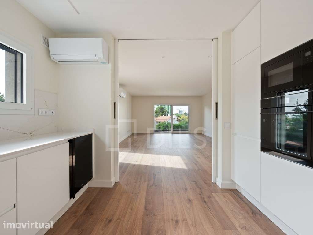 Apartamento T3 novo, com box para 2 carros, no centro de Cascais - Grande imagem: 5/21