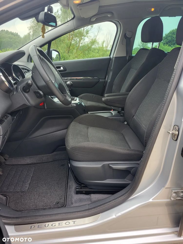 Peugeot 5008 - 33
