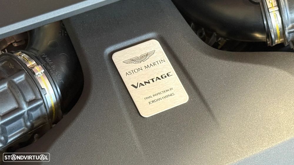 Aston Martin Vantage Coupe 4.0 Twin-Turbo V8 - 47